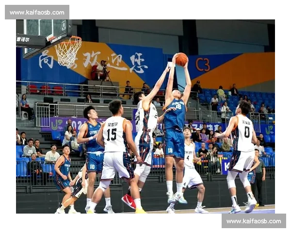 篮球淘汰赛激烈开战 强队争锋谁能笑到最后勇夺冠军 - 副本 (3)